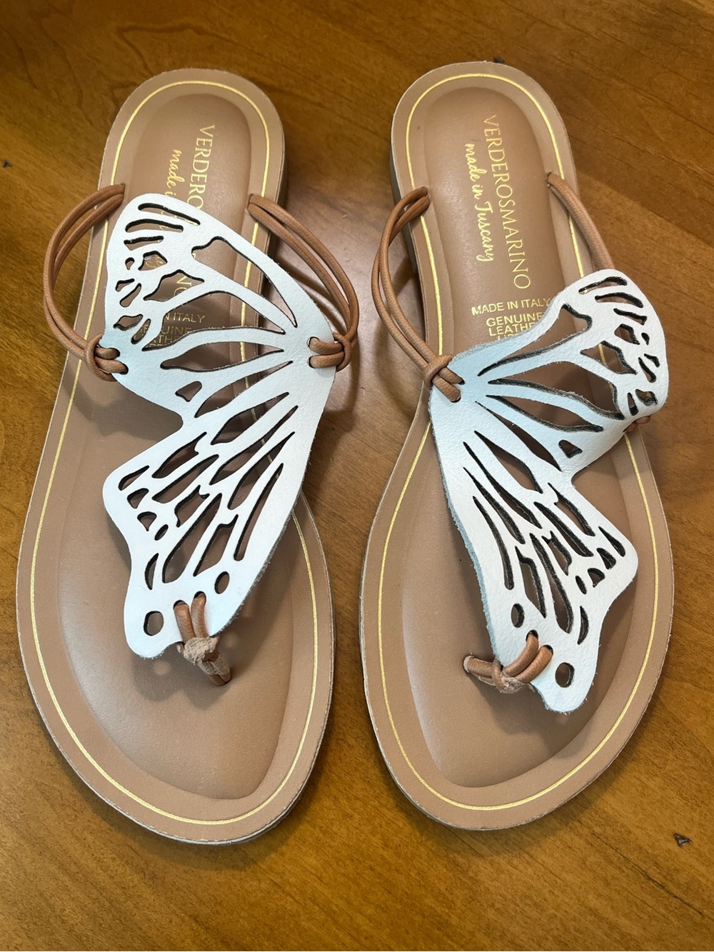 VERDE ROSSA MARINO White Italian Butterfly Leather Thong Sandals • NWOT